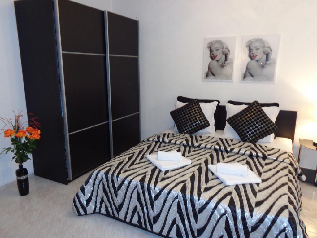 Zoya Apartment Burgas Extérieur photo