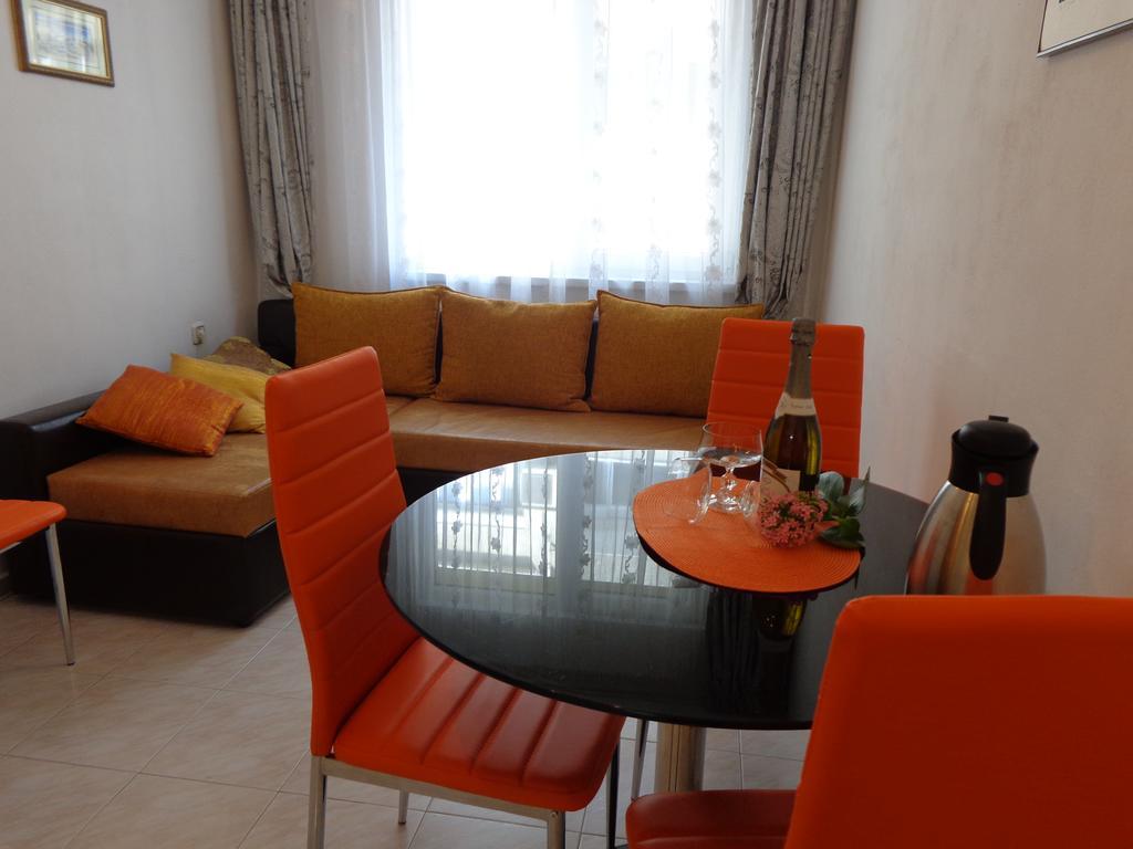 Zoya Apartment Burgas Extérieur photo